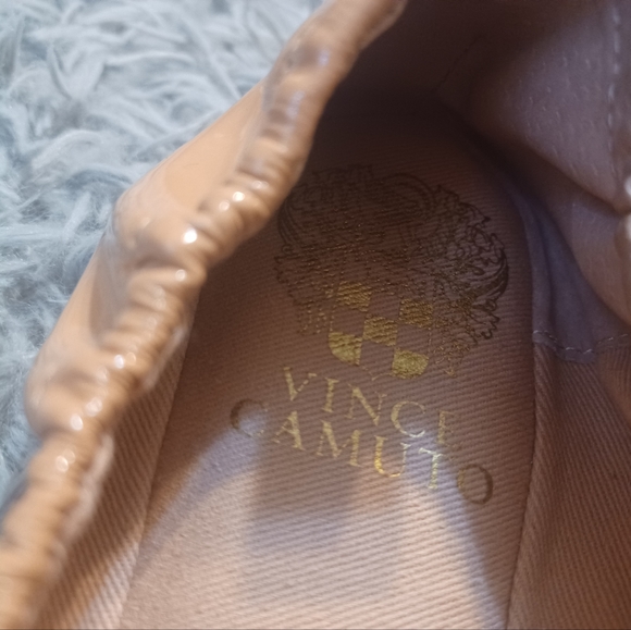 Excellent Condition Vince Camuto Ronjilta Tan Flats Womens Size 7.5 Square Toe - Picture 8 of 8